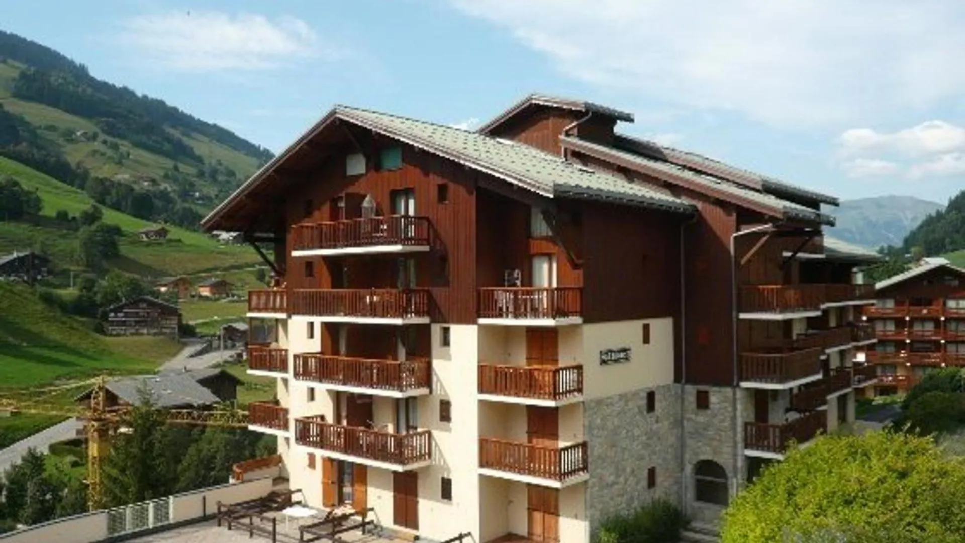 アパート Appartement 5 Pers. Avec Piscine, Balcon, Proche Ski Et Village - Fr-1-342-215 ボーフォール