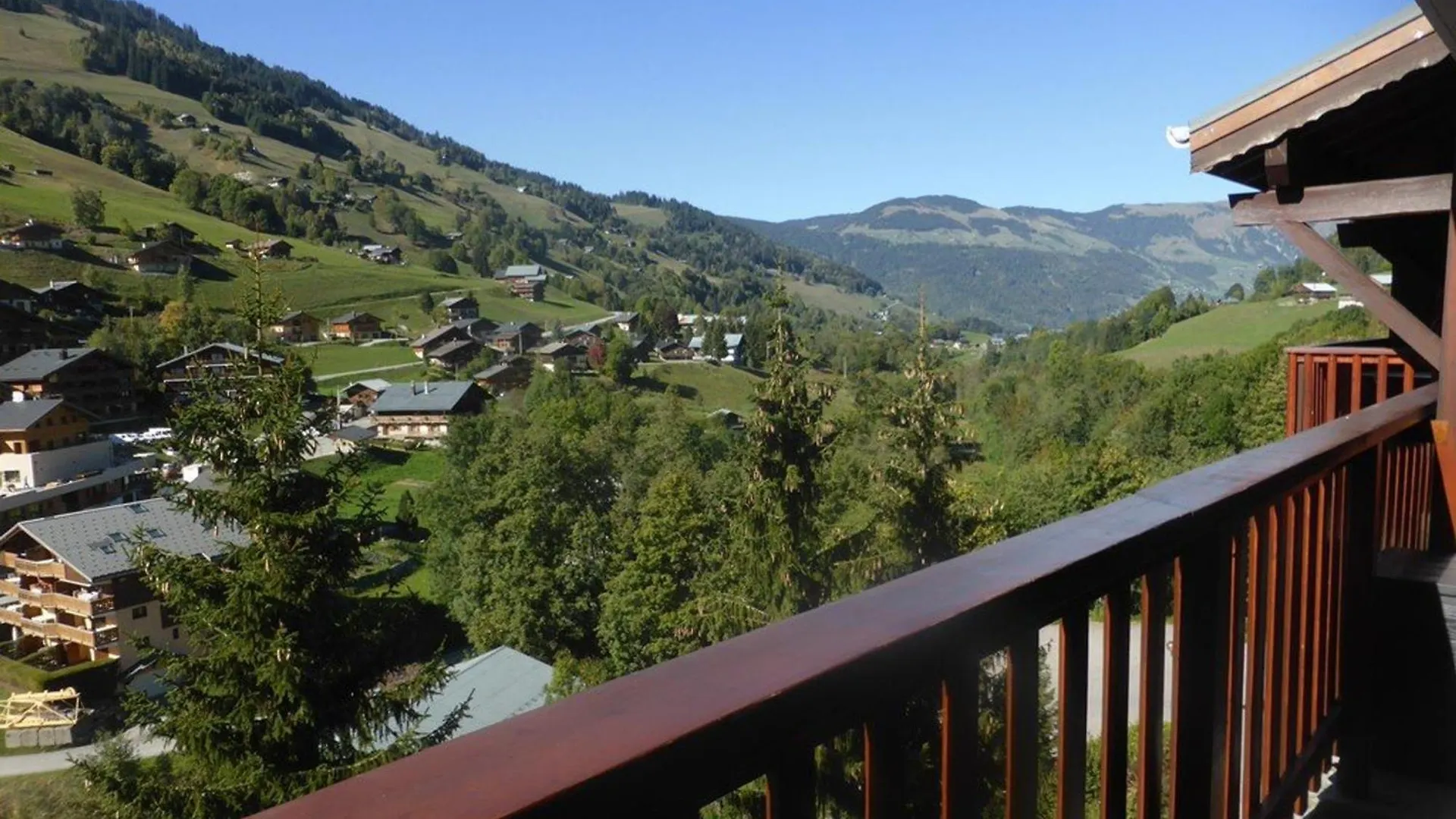 アパート Appartement 5 Pers. Avec Piscine, Balcon, Proche Ski Et Village - Fr-1-342-215 ボーフォール フランス